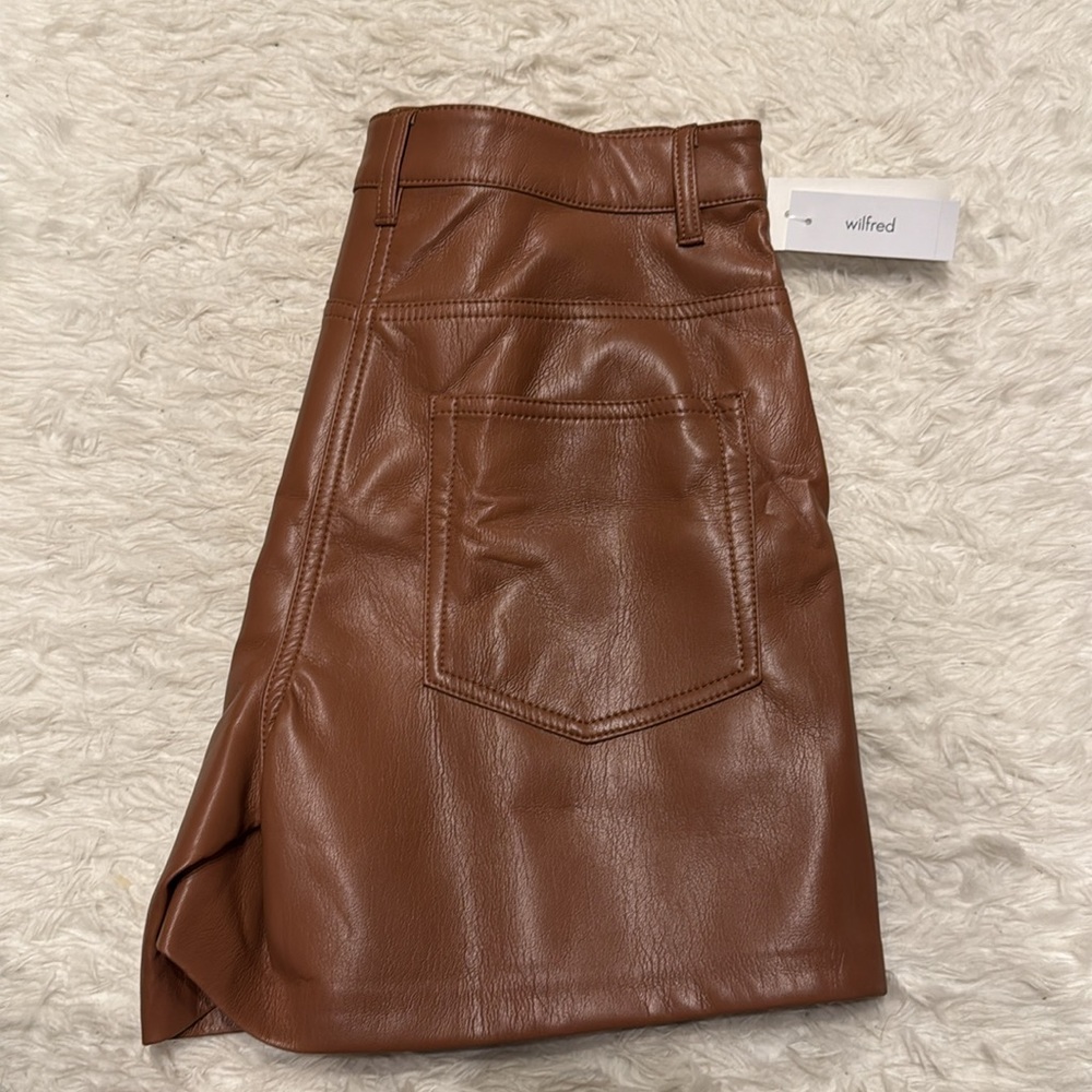 Aritzia Wilfred Brown Leather Shorts NWOT
